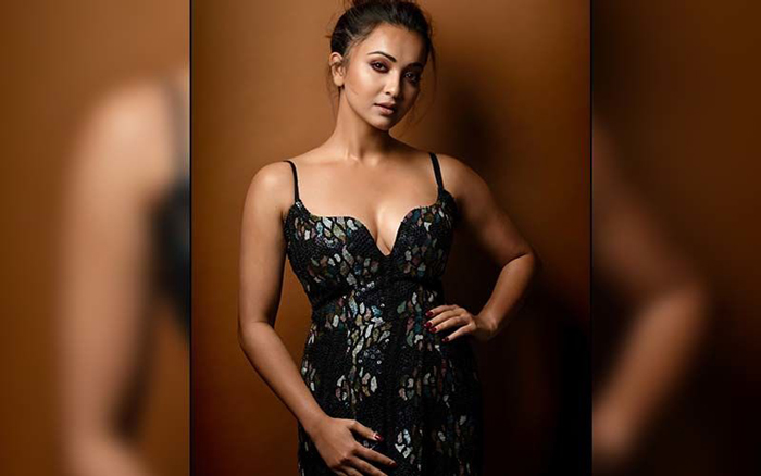 Koushani Mukherjee: প্রথমবার প্লেব্যাক করছেন কৌশানী - West Bengal News 24