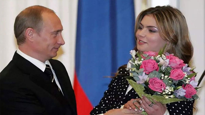 কোথায় আছেন পুতিনের প্রেমিকা জিমন্যাস্ট আলিনা? - West Bengal News 24 কোথায় আছেন পুতিনের প্রেমিকা জিমন্যাস্ট আলিনা? - West Bengal News 24