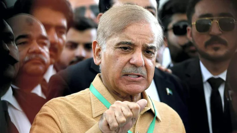 Shehbaz Sharif : প্রধানমন্ত্রী নির্বাচিত হয়েই সরকারি কর্মীদের ন্যূনতম বেতন বাড়ালেন শাহবাজ - West Bengal News 24