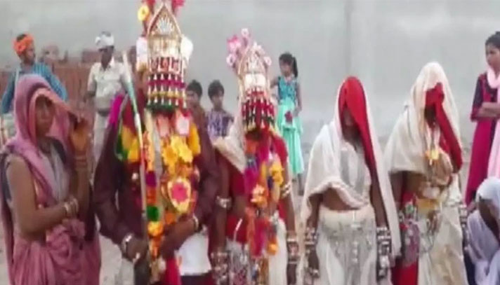 ১৫ বছরের প্রেম, একসঙ্গে ৩ তরুণীকে বিয়ে! - West Bengal News 24