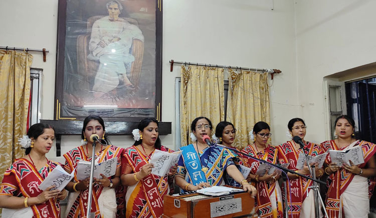 কলকাতায় শরৎচন্দ্র বাসভবনে বিশ্ব সঙ্গীত দিবস উদযাপন - West Bengal News 24 কলকাতায় শরৎচন্দ্র বাসভবনে বিশ্ব সঙ্গীত দিবস উদযাপন - West Bengal News 24