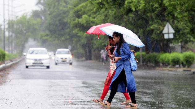 West Bengal Weather Update : মহালয়ায় কি বৃষ্টি নাকি ভ্যাপসা গরম, জানিয়ে দিল হাওয়া অফিস - West Bengal News 24 West Bengal Weather Update : মহালয়ায় কি বৃষ্টি নাকি ভ্যাপসা গরম, জানিয়ে দিল হাওয়া অফিস - West Bengal News 24