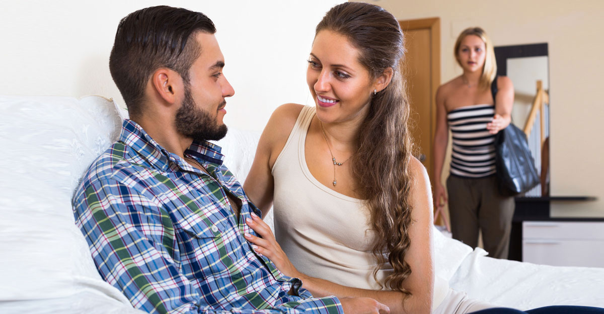 প্রতারক সঙ্গীকে সহজে বোঝার কিছু উপায়! - West Bengal News 24