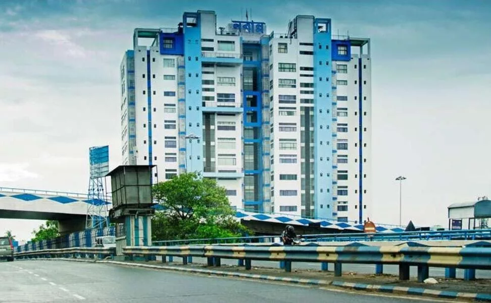 ২ লাখ ৩০ হাজার কোটি টাকার হিসাবে গরমিল, নবান্নের বিরুদ্ধে কলকাতা হাইকোর্টের দায়ের মামলা - West Bengal News 24