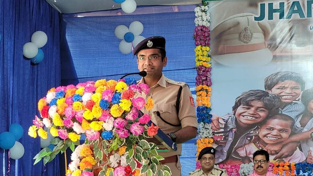 ঝাড়গ্রাম জেলা পুলিশের ‘খাদ্যবন্ধু প্রকল্প’ চালু, দরিদ্রদের নিয়মিত আহারের বন্দোবস্ত - West Bengal News 24 ঝাড়গ্রাম জেলা পুলিশের ‘খাদ্যবন্ধু প্রকল্প’ চালু, দরিদ্রদের নিয়মিত আহারের বন্দোবস্ত - West Bengal News 24