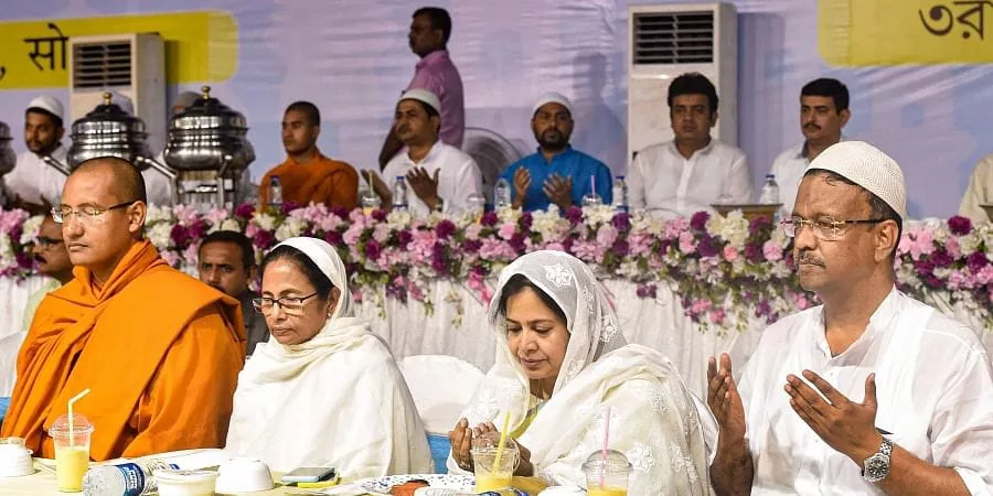 বীরভূমে দাঁড়িয়ে ‘সততার প্রতীকেই’ শান দিলেন ফিরহাদ - West Bengal News 24