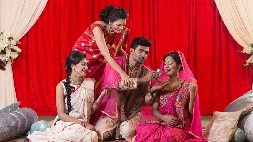 নববধূর সঙ্গে শ্বশুরবাড়ির সম্পর্ক কেমন হবে - West Bengal News 24 নববধূর সঙ্গে শ্বশুরবাড়ির সম্পর্ক কেমন হবে - West Bengal News 24