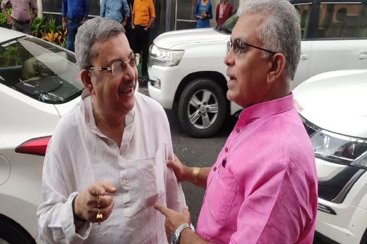 Dilip Ghosh and Kalyan Banerjee : আচমকাই দিলীপ ঘোষকে শুভেচ্ছা জানালেন তৃণমূল সাংসদ কল্যাণ বন্দ্যোপাধ্যায় – ব্যাপার কি? - West Bengal News 24