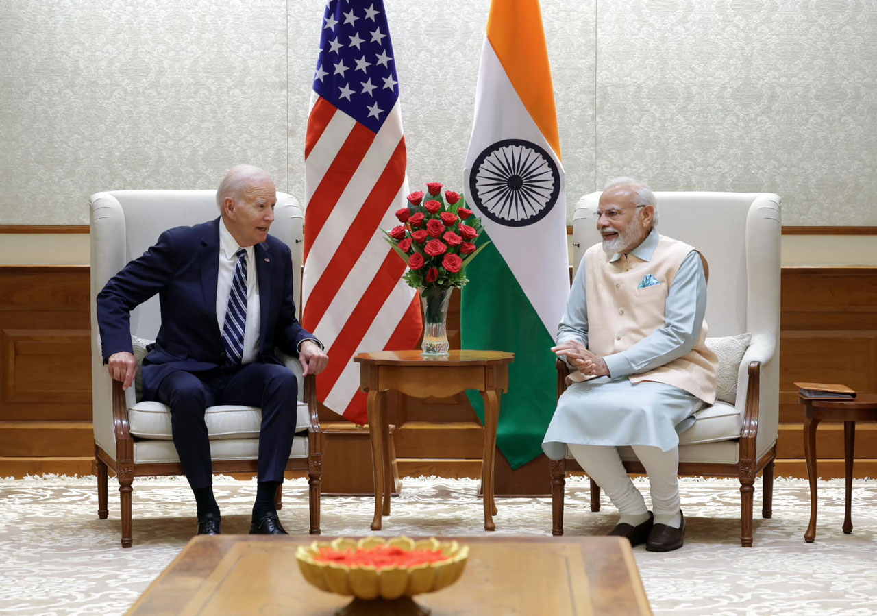 Narendra Modi and Joe Biden: ভারতে পৌঁছেই প্রধানমন্ত্রী নরেন্দ্র মোদির সাথে সাক্ষাৎ মার্কিন প্রেসিডেন্টের, একাধিক বিষয়ে আলোচনা - West Bengal News 24 Narendra Modi and Joe Biden: ভারতে পৌঁছেই প্রধানমন্ত্রী নরেন্দ্র মোদির সাথে সাক্ষাৎ মার্কিন প্রেসিডেন্টের, একাধিক বিষয়ে আলোচনা - West Bengal News 24