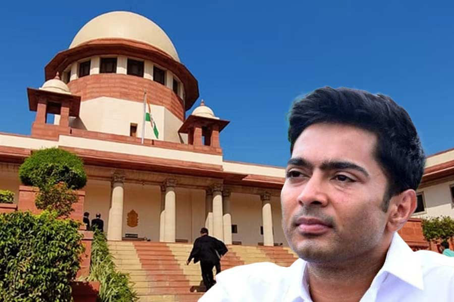 Abhishek Banerjee : হাইকোর্টের সিদ্ধান্তে হস্তক্ষেপ নয় – নিয়োগ দুর্নীতি মামলায় ‘সুপ্রিম’ ধাক্কা অভিষেকের - West Bengal News 24