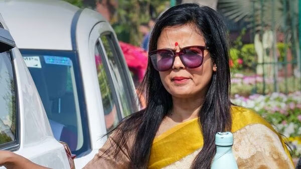 Mahua Moitra : জল্পনার অবসান, পার্লামেন্ট থেকে বহিষ্কৃত তৃণমূল সাংসদ মহুয়া মৈত্র - West Bengal News 24 Mahua Moitra : জল্পনার অবসান, পার্লামেন্ট থেকে বহিষ্কৃত তৃণমূল সাংসদ মহুয়া মৈত্র - West Bengal News 24