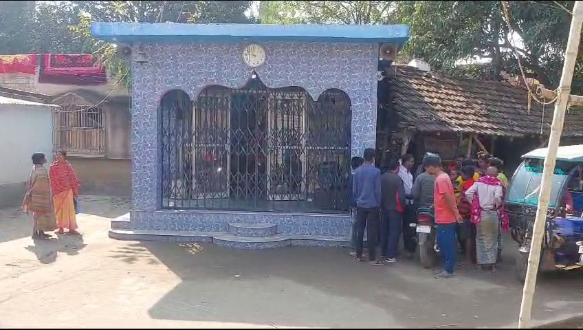 নিমতিতা শনি মন্দির থেকে চুরি ঠাকুরের নগদ টাকা - West Bengal News 24