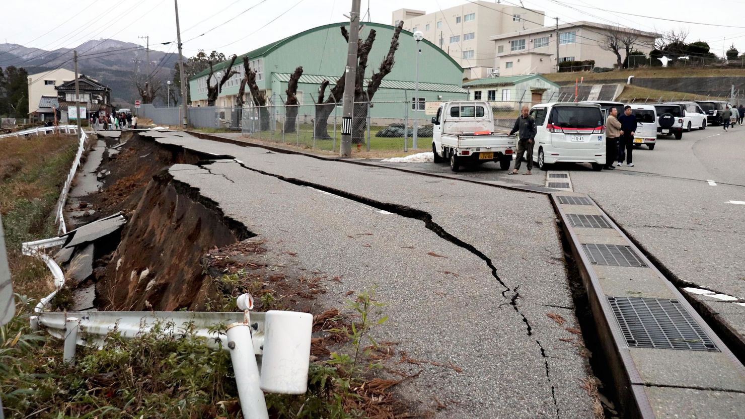 Japan Earthquake : জোরালো ভূমিকম্পে কাঁপল জাপানের মাটি, সমুদ্রে ভয়াবহ জলোচ্ছ্বাস, কম্পনের তীব্রতা ছিল ৭.৪ - West Bengal News 24
